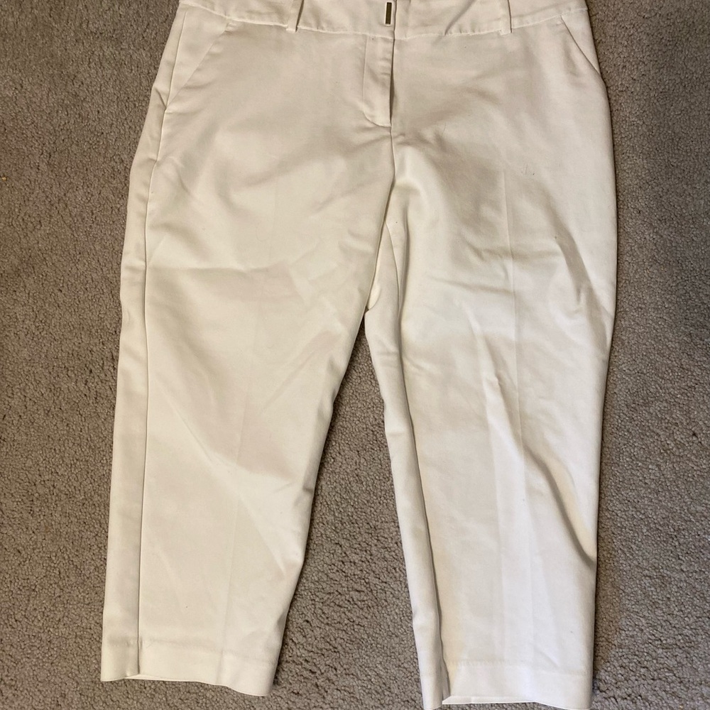 APT.9 White Cropped Pants